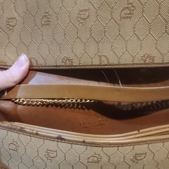 Christian Dior Vintage Tan Leather Shoulder Bag | Gold Chain | Made in France - Picture 6 of 9